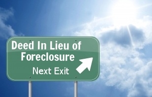 A deed in lieu of foreclosure agreement transfers ownership of a home to the lender in exchange for cancelling the mortgage loan.